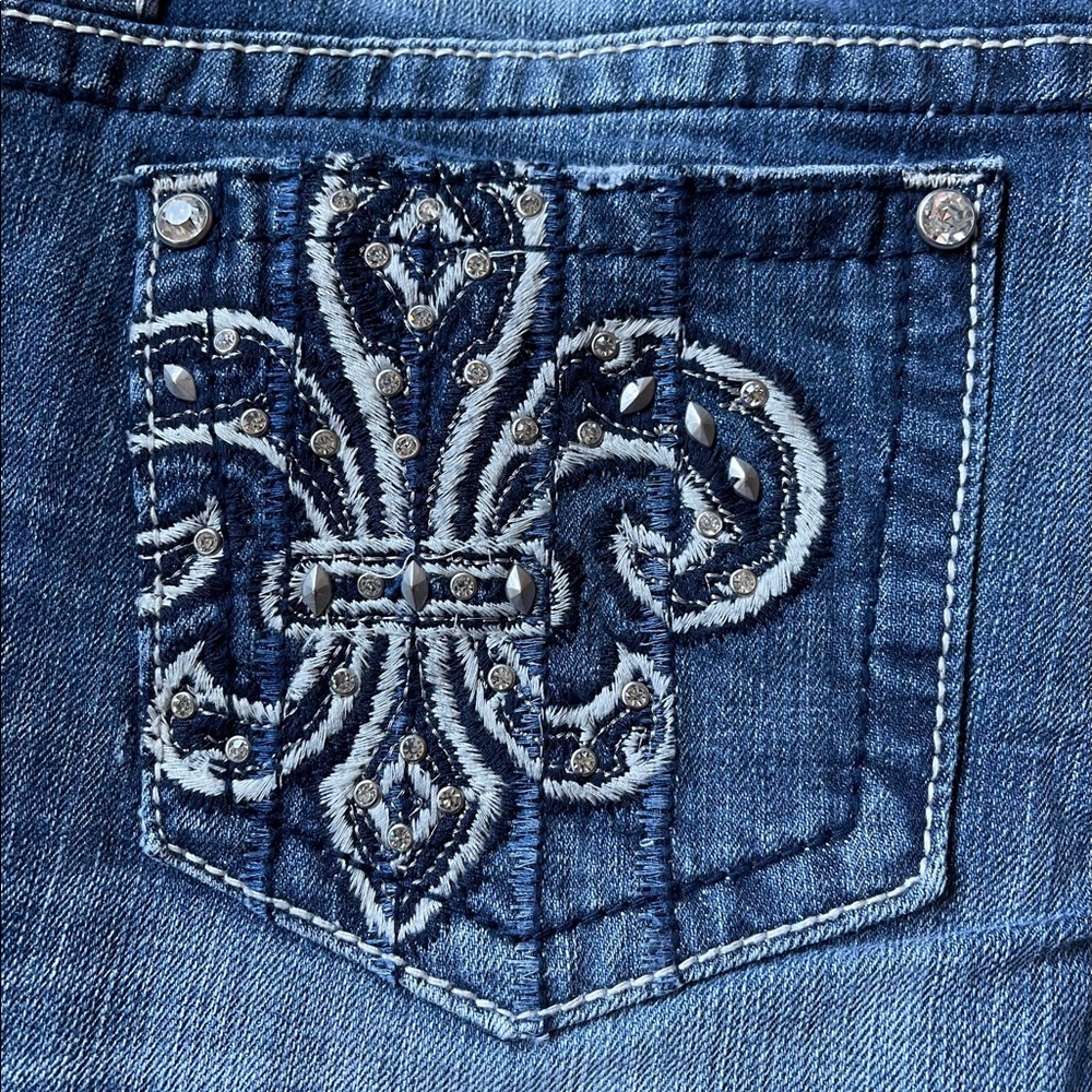 Miss Me bootcut jeans